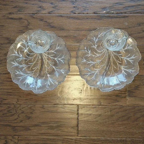 Vintage Luncheon plates  and cups - Picture 2 of 6